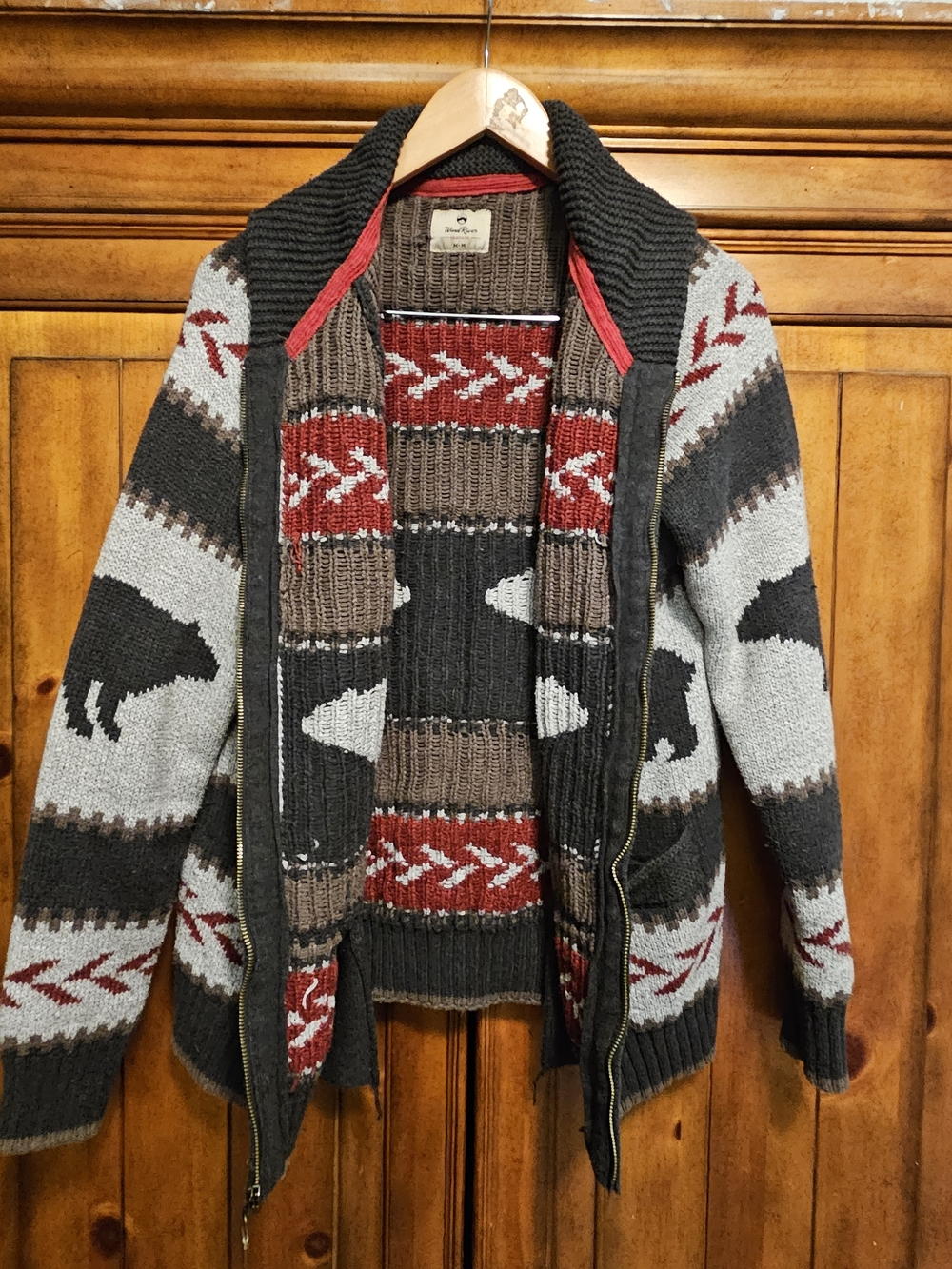 WindRiver Heritage Men’s Brown Knit Cardigan with Red Trim